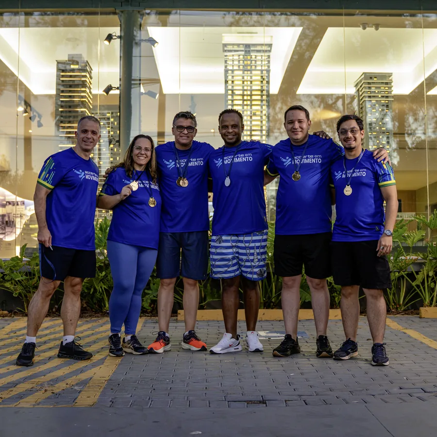 Time da Accerte com medalhas no programa Accerte em Movimento